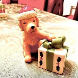 CHRISTMAS LENOX SANTA DOG WITH GIFT SALT & PEPPER